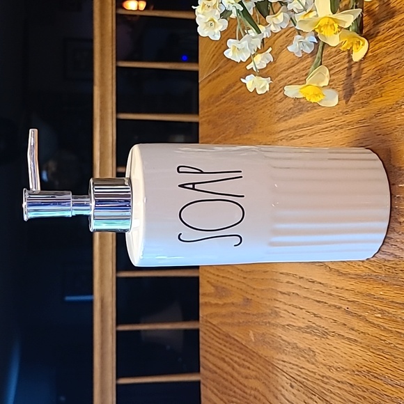 Rae Dunn Other - Rae Dunn SOAP Dispenser